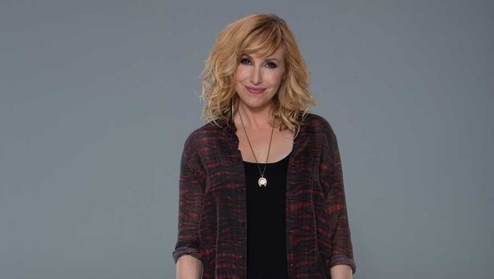 Kari Byron’s Breast Implant and Plastic Surgery – Before and After Pictures